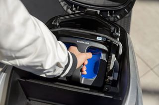 Honda EM1 e 2026 ATOKA-thumb-9