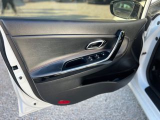 Kia Ceed / cee'd 2014 GT-thumb-25