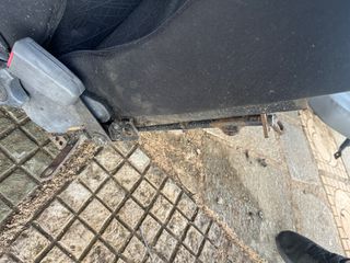 Κάθισμα οδηγού BUCKET KONIC-thumb-3