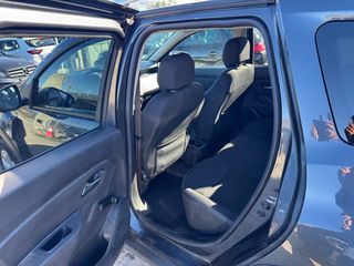 Dacia Duster 2018 4X4-thumb-12