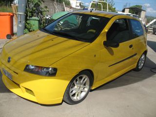 Fiat Punto 2003 1.2 16V SPORTING-thumb-1