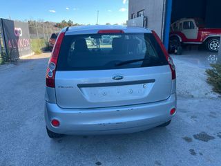 Ford Fiesta 2006-thumb-8