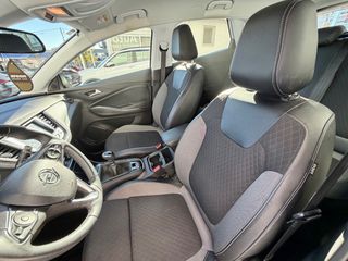 Opel Grandland X 2020 1.2 X-CITE 130HP-thumb-6