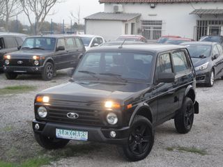 Lada Niva 2022 LADA NIVA URBAN LEGEND 4X4 EURO6 3D KLIMA FULL EXTRA ΕΓΓΥΗΣΗ