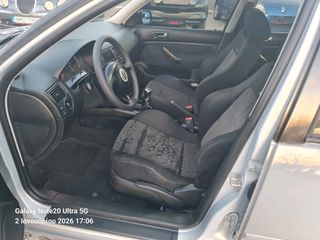 Volkswagen Golf 2000 GTI-thumb-10