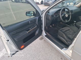 Volkswagen Golf 2000 GTI-thumb-9