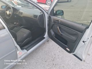 Volkswagen Golf 2000 GTI-thumb-14