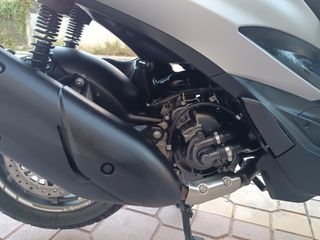 Piaggio Beverly 300i 2024-thumb-6