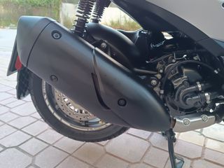 Piaggio Beverly 300i 2024-thumb-4