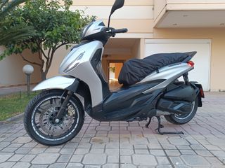 Piaggio Beverly 300i 2024-thumb-8