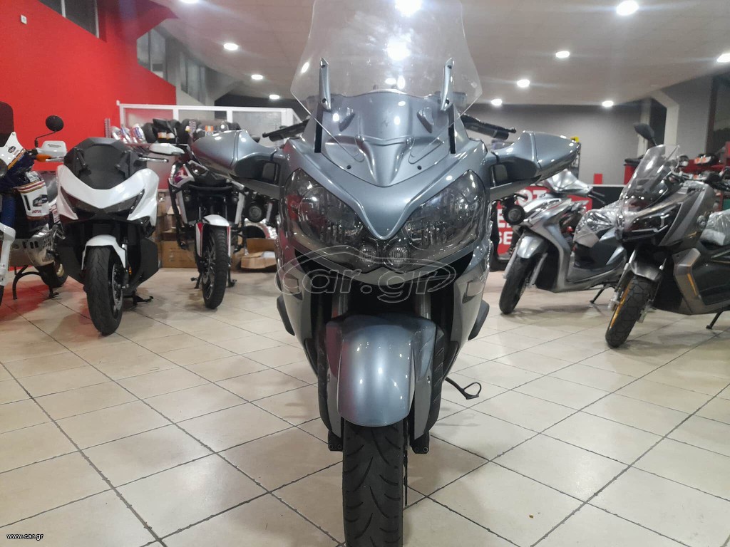 Kawasaki GTR 1400 2009