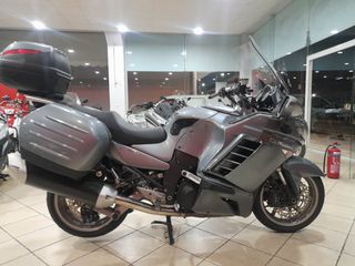 Kawasaki GTR 1400 2009-thumb-1