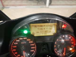 Kawasaki GTR 1400 2009-thumb-4