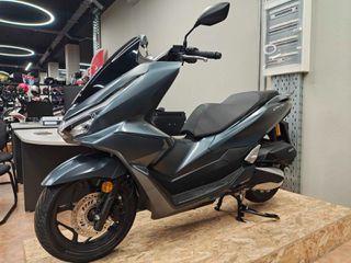 Honda PCX 125 2025 DX !! ΠΡΟΣΦΟΡΑ !! ΜΕ ΤΟ ΚΛΕΙΔΙ ΣΤΟ ΧΕΡΙ!! ΕΤΟΙΜΟΠΑΡΑΔΟΤΟ!!-thumb-2