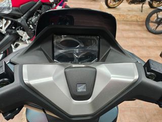 Honda PCX 125 2025 DX !! ΠΡΟΣΦΟΡΑ !! ΜΕ ΤΟ ΚΛΕΙΔΙ ΣΤΟ ΧΕΡΙ!! ΕΤΟΙΜΟΠΑΡΑΔΟΤΟ!!-thumb-5