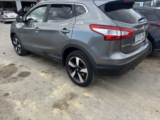 Nissan Qashqai 2016-thumb-16