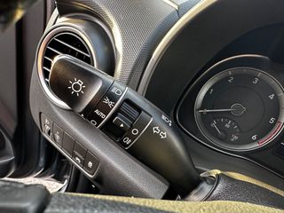 Hyundai Kona 2019 1.6 CRDI PREMIUM NAVI CAMERA APPLE CARPLAY-thumb-22