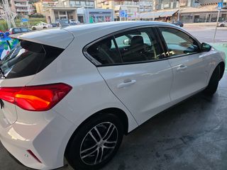 Ford Focus 2019 DIESEL FULL EXTRA-thumb-2