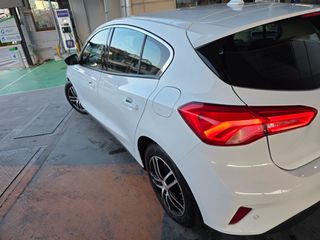 Ford Focus 2019 DIESEL FULL EXTRA-thumb-3