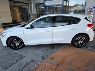 Ford Focus 2019 DIESEL FULL EXTRA-thumb-4