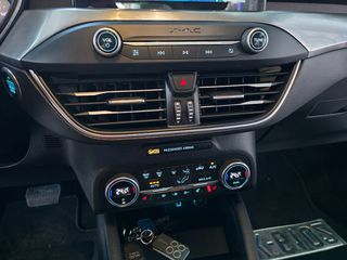 Ford Focus 2019 DIESEL FULL EXTRA-thumb-20