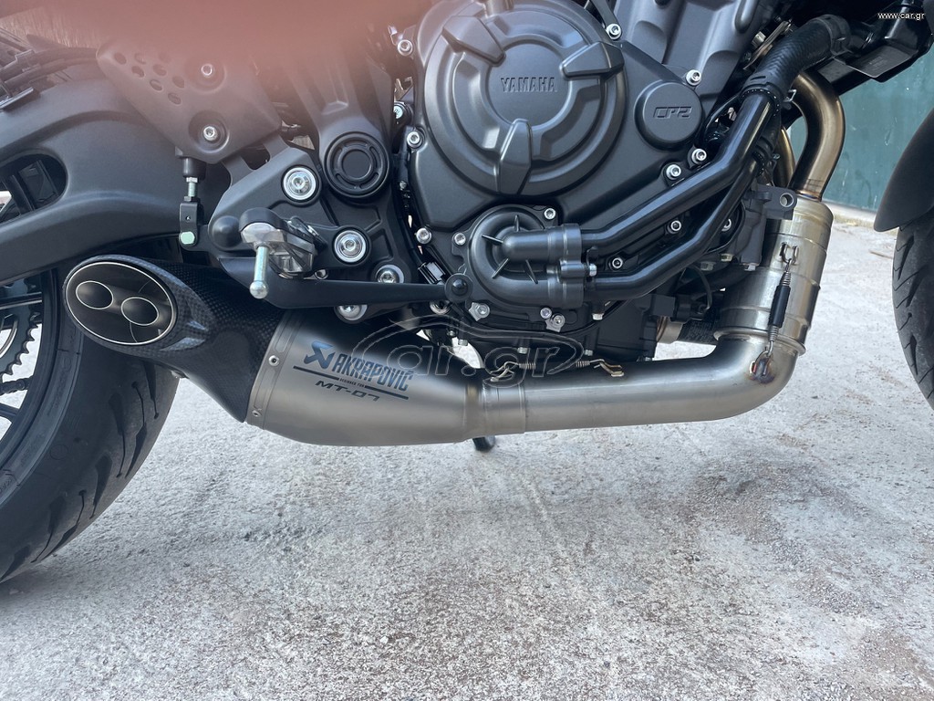AKRAPOVIC TITANIUM