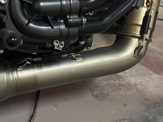 AKRAPOVIC TITANIUM-thumb-4