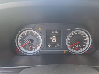 Hyundai Bayon 2024 1.2 84PS-thumb-4