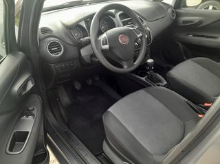 Fiat Punto 2016-thumb-6