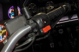 Aprilia Dorsoduro 750 2011 CARBON !-thumb-19