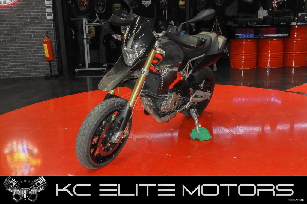Aprilia Dorsoduro 750 2011 CARBON !