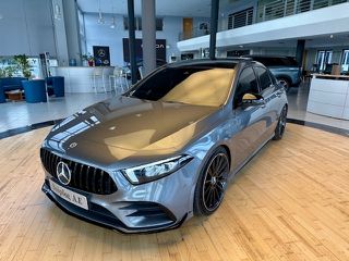 Mercedes-Benz A 180 2019 AMG LINE-PANORAMA-LED