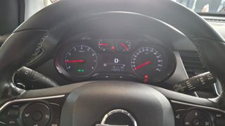Opel Crossland 2017 X-cite 1.2lt, 81 hp (MT5)-thumb-7