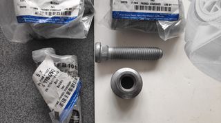 μπουλόνια τροχού γνήισια κομπλε και παξιμαδια , Ford Transit οπισθια , με διπλους τροχους στον πισω αξονα , κωδικος : 4170050 , 4048805