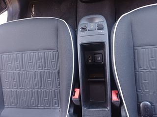 Fiat 500e 2022-thumb-31