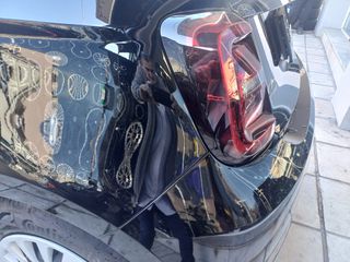 Fiat 500e 2022-thumb-17