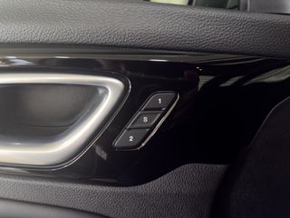 Jeep Compass 2021 S 4xe AWD PLUG-IN HYBRID 240hp-thumb-32