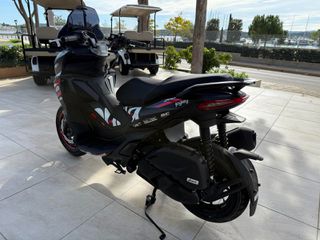 Aprilia SR GT 200 2025 REPLICA-thumb-3
