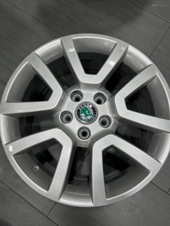 ΟΙΚΟΝΟΜΟΥ 4 ΖΑΝΤΕΣ 7.5X17 5X112 ΓΝΗΣΙΑ SKODA ΑΣΗΜΙ ET45
