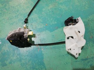 ΚΛΕΙΔΑΡΙΑ ΠΟΡΤΑΣ ΠΙΣΩ ΑΡΙΣΤΕΡΑ 3C4 839 015 A VW PASSAT