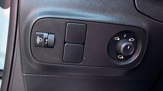 Citroen C3 2021 1.2 PURETECH SHINE NAVI CAMERA-thumb-28