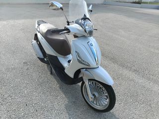 Piaggio Beverly 300 2018 ΚΤΕΟ & SERVICE ΚΑΙΝΟΥΡΓΙΟ ΣΕ ΑΡΙΣΤΗ ΚΑΤΑΣΤΑΣΗ!!!!!!!!-thumb-1