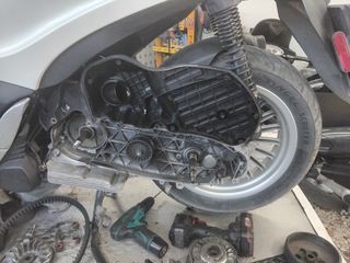 Piaggio Beverly 300 2018 ΚΤΕΟ & SERVICE ΚΑΙΝΟΥΡΓΙΟ ΣΕ ΑΡΙΣΤΗ ΚΑΤΑΣΤΑΣΗ!!!!!!!!-thumb-10