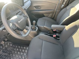 Dacia Sandero 2023 Lux-thumb-9