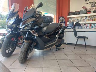 QJ Motor Fort 350 EVO 2026 New 350 abs tcs tft moving fairing