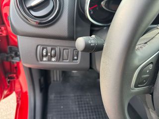 Renault Clio 2019 LIMITED EDITION-thumb-8