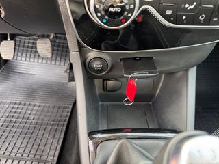 Renault Clio 2019 LIMITED EDITION-thumb-10