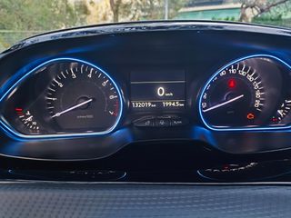 Peugeot 2008 2017 CROSSWAY -130HP-6T-NAVI-ΠΑΝΟΡΑΜΑ-GRIPCONTROL-CAMERA-ΔΕΡΜΑ-thumb-31