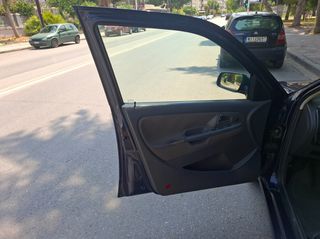 Seat Cordoba 2002-thumb-15