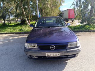 Opel Astra 1996-thumb-1